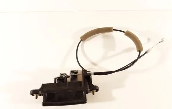 Mazda 3 I Tailgate/trunk/boot exterior handle 5F01