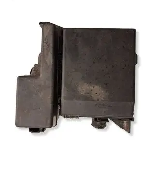 Mitsubishi Grandis Fuse module G8C218MA 509220340
