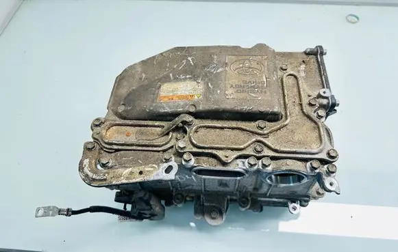 Toyota Yaris Voltage converter inverter G920052031 G920152012