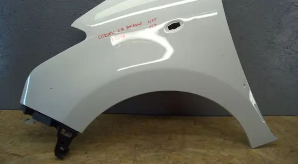 Citroen C3 Picasso Fender