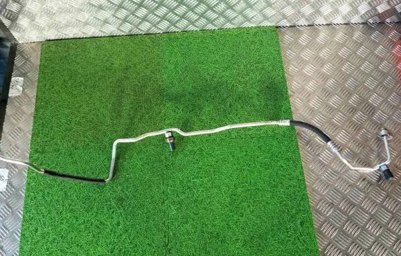 BMW M6 Air conditioning (A/C) pipe/hose 9181850