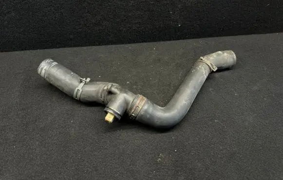 Volkswagen Golf IV Engine coolant pipe/hose 1J0122101C