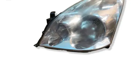 Toyota Corolla Verso E121 Headlight/headlamp 3124L