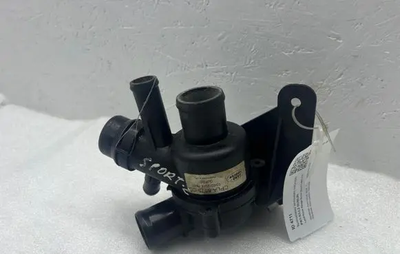 Thermostat/thermostat housing
