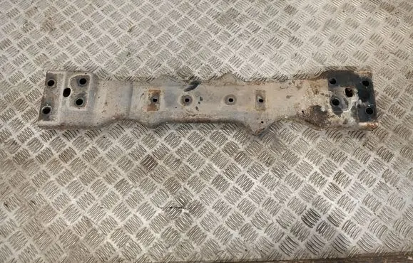 Dodge Nitro Gearbox mounting bracket 