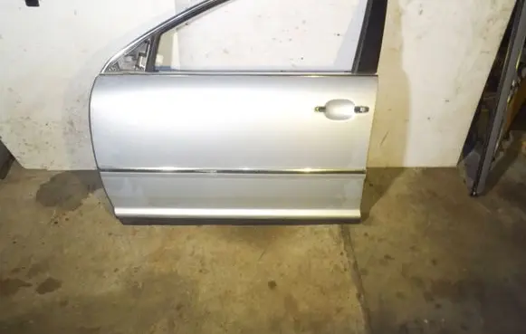 Volkswagen Phaeton Front door 3D0864943