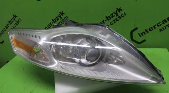 Ford Mondeo MK IV Headlight/headlamp
