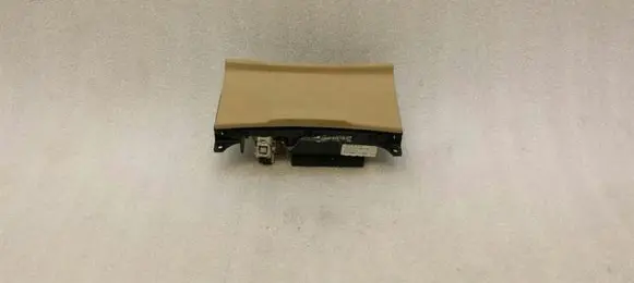 Mercedes-Benz S W221 Ashtray (front) A2216801552