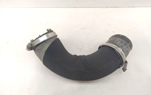 Audi A8 S8 D4 4H Intercooler hose/pipe 4H0145738P