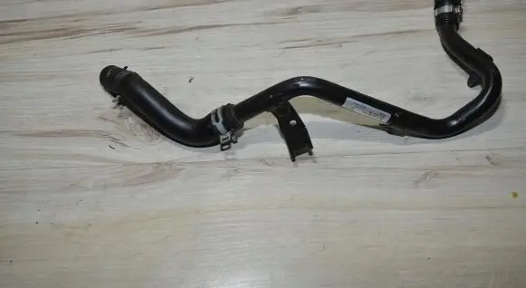 Citroen C5 Engine coolant pipe/hose 9U3Q6C661BB