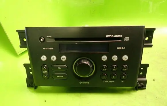 Suzuki Grand Vitara II Radio/CD/DVD/GPS head unit 