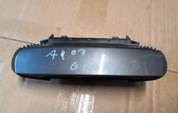 Rear door exterior handle