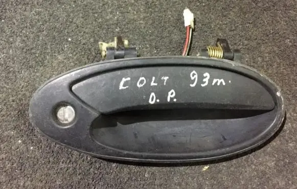 Mitsubishi Colt Front door exterior handle mb819552
