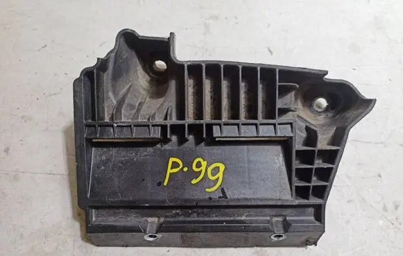 Ford Fusion II Battery tray DG93-10663-A