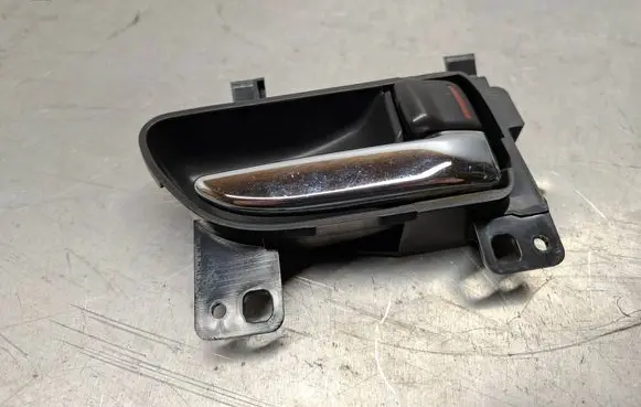 Subaru Forester SH Front door interior handle 
