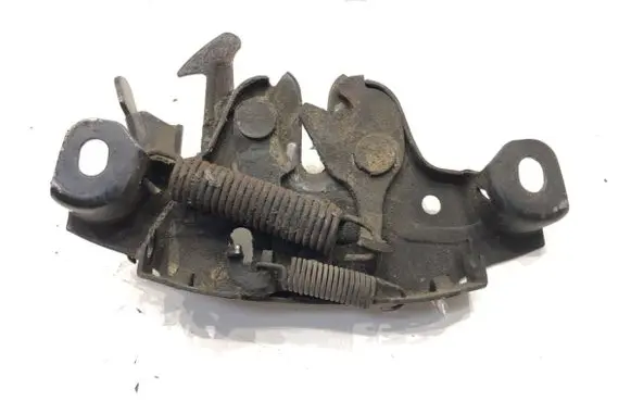 Nissan Altima Engine bonnet/hood lock/catch