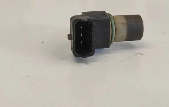 Mercedes-Benz E W211 Camshaft position sensor A0031539728