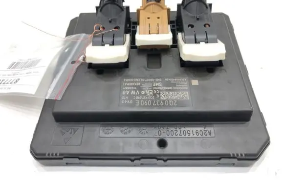 Skoda Kamiq Central body control module 2Q0937090E