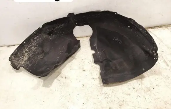 Chrysler Pacifica Front wheel arch liner splash guards 68228448AC