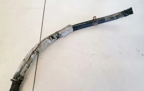 Ford Mondeo Mk III Intercooler hose/pipe