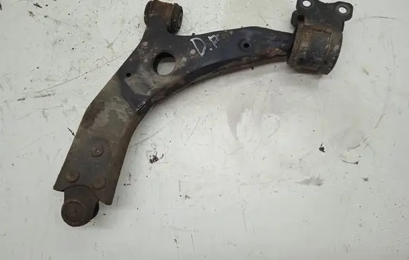 Front lower control arm/wishbone
