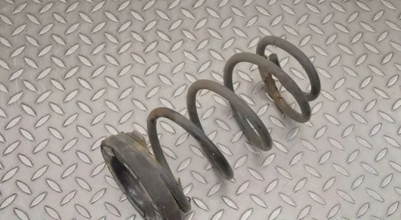 KIA Sorento Rear coil spring