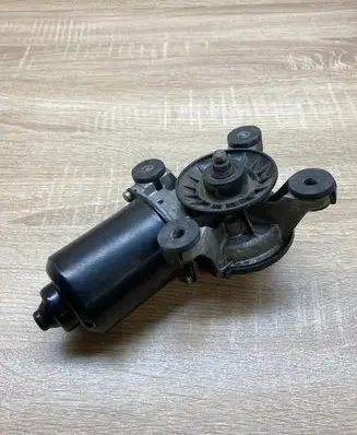 Mitsubishi Pajero Front wiper linkage and motor MR388038 8492007352