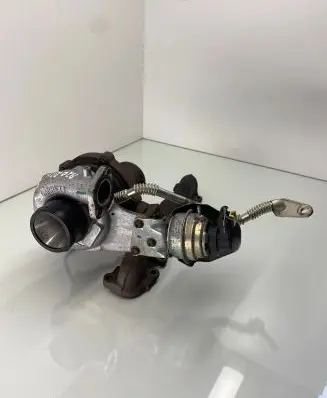 Opel Insignia A Turbo 55570748 786137-1