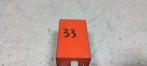 Ford Escort Other relay 9CC108