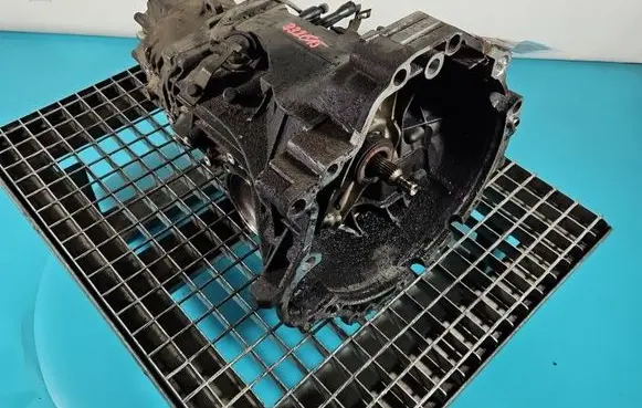 Audi A4 S4 B5 8D Manual 5 speed gearbox DVS IMPRK1601323