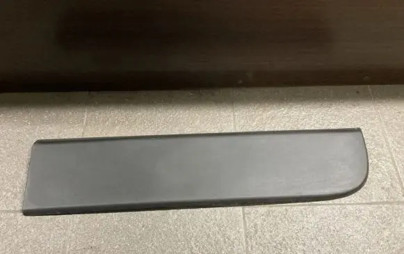 Renault Master III Loading door trim (molding) 908520001R