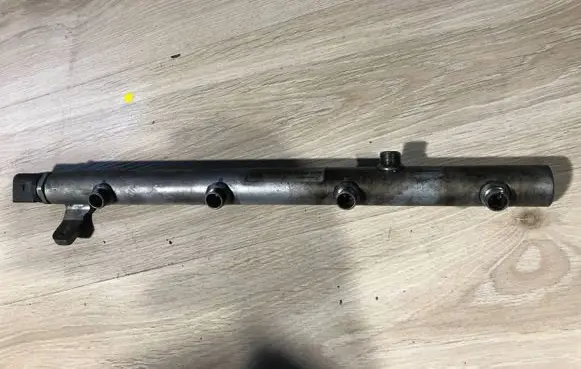 Mercedes-Benz ML W164 Fuel main line pipe A6290701695 0708400230 7ZGS001E1