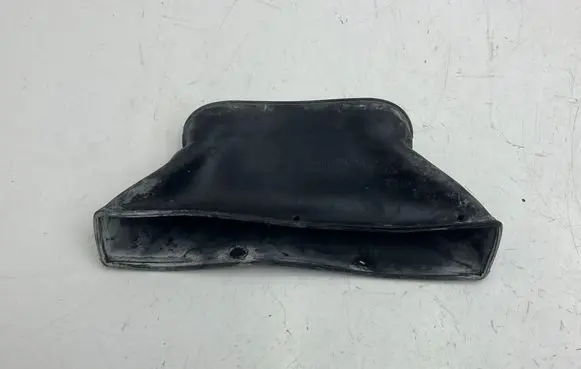 Mercedes-Benz S W126 Cabin air duct channel 1268320088 469470