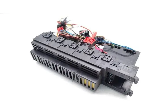 Mercedes-Benz E W211 Fuse module A2115459301 5DK008047 5DK008047-29