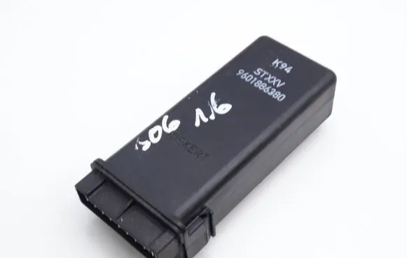 Peugeot 306 Door central lock control unit/module 9601886380