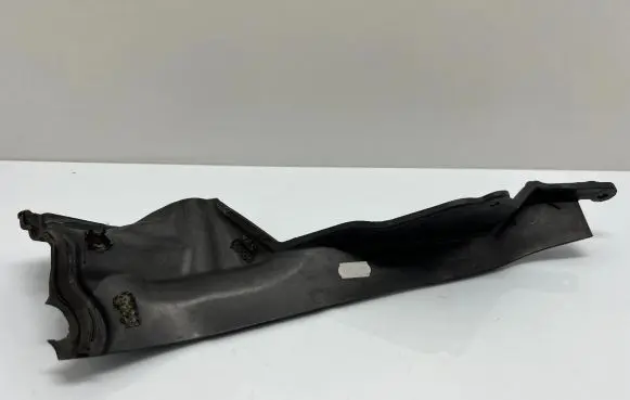 BMW 5 GT F07 Other engine bay part 51757149460 7188414 F01F025175