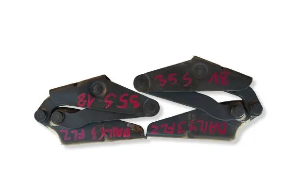 Iveco Daily 35.8 - 9 Engine bonnet/hood hinges 