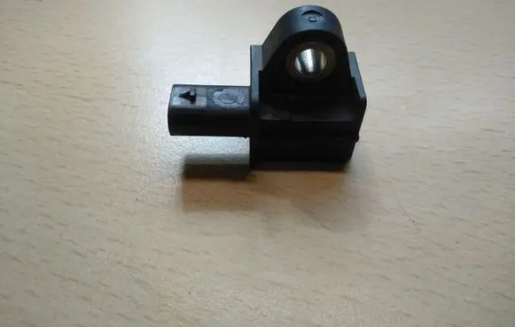 SsangYong Korando Airbag deployment crash/impact sensor 8627034010