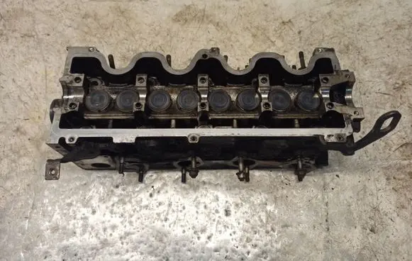 Opel Vectra C Engine head 
