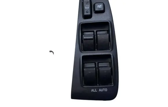 Toyota Avensis T250 Electric window control switch 8482005100 54356022A 8480205210