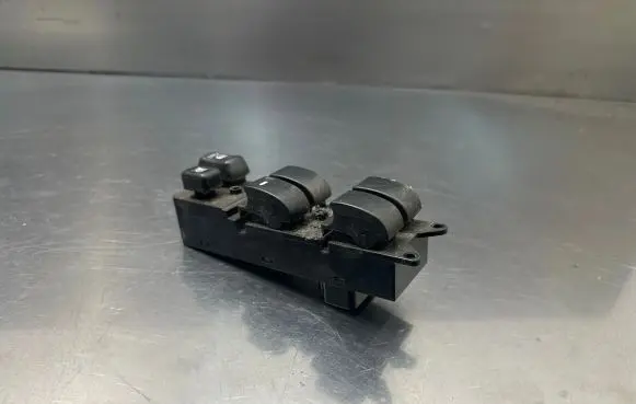 Mitsubishi ASX Electric window control switch 8608A207 2750D1