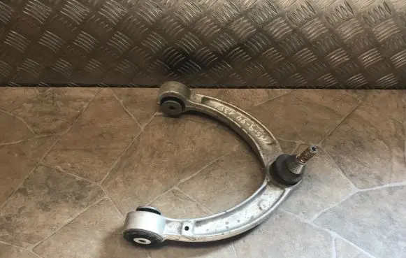 Mercedes-Benz GL X166 Front upper control arm/wishbone R16614