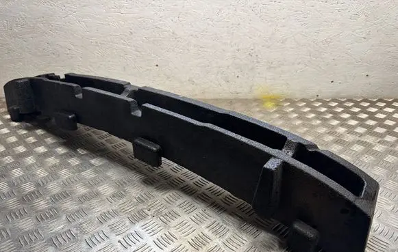 Nissan Qashqai Front bumper foam support bar 620904EA0A