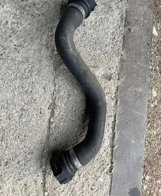 BMW 1 F20 F21 Engine coolant pipe/hose 7812525