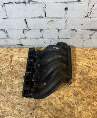 Mercedes-Benz C W203 Intake manifold A6110903637