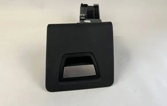Maserati Ghibli Glove box central console 06700432990