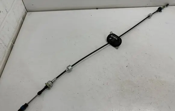 Opel Mokka X Gear shift cable linkage 1257171011