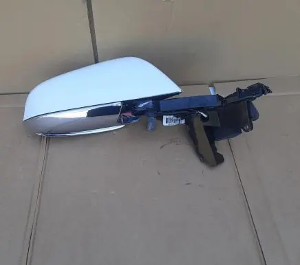 Tesla Model S Front door electric wing mirror