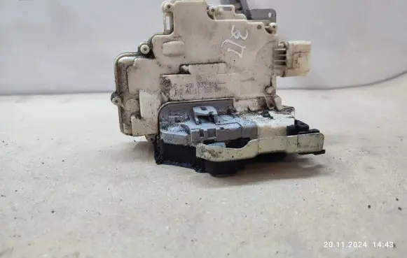 Audi A7 S7 4G Rear door lock 4G0839016