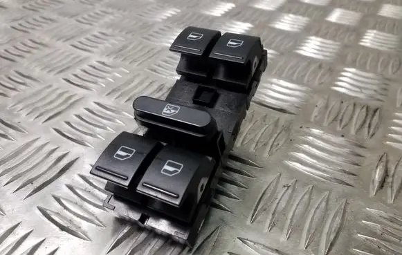 Volkswagen Golf VI Electric window control switch 1K4959857B